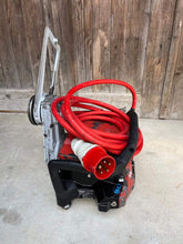 Lade das Bild in den Galerie-Viewer, HILTI Wandsäge DST 20-CA