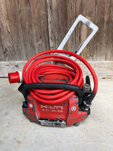Lade das Bild in den Galerie-Viewer, HILTI Wandsäge DST 20-CA