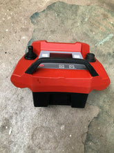 Lade das Bild in den Galerie-Viewer, HILTI Wandsäge DST 10-CA