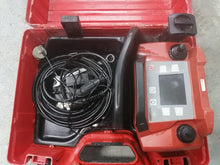 Lade das Bild in den Galerie-Viewer, HILTI Wandsäge DST 10-CA