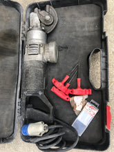 Lade das Bild in den Galerie-Viewer, EDILGRAPPA Betonzangen 315DE & 230DE