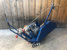 Lade das Bild in den Galerie-Viewer, HYDROTEC Fugenschneider FS 700 E