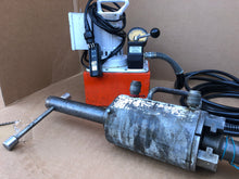 Load image into Gallery viewer, OWATONNA TOOL CO Splitter