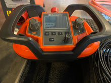 Lade das Bild in den Galerie-Viewer, HUSQVARNA Wandsäge 482HF
